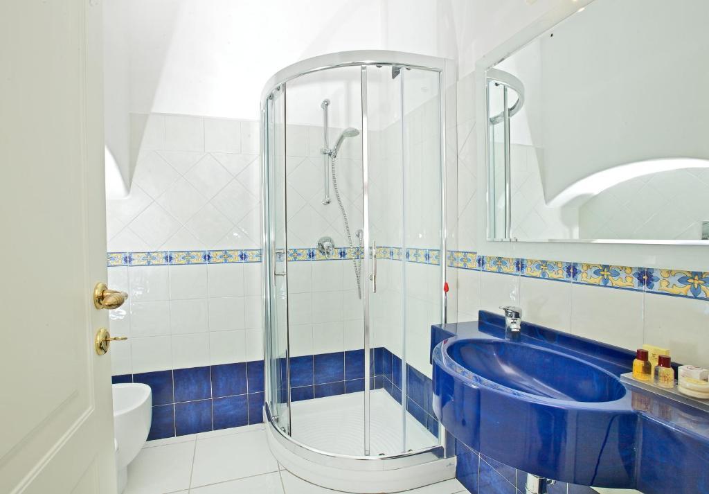 San Michele 4*